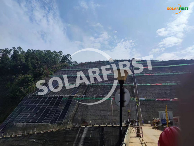 3MW water-solar hybrid photovoltaic project