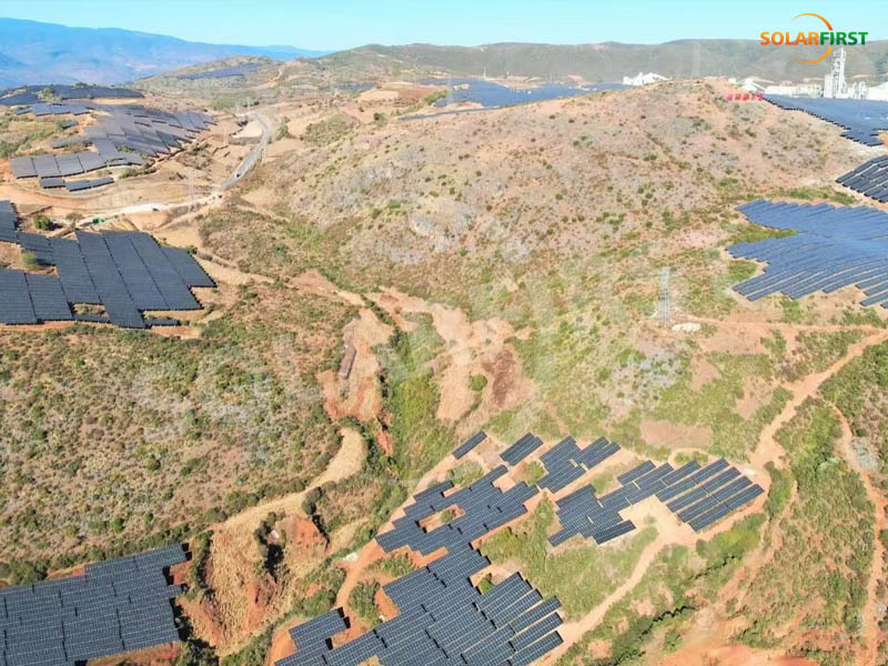 윈난 60MWp 지상 PV 발전소 프로젝트